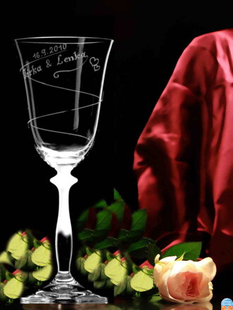 Hochzeitsgläser für Gäste - Angela Wein 250 ml mit Spiralmotiv auf dem Namen des Gastes und dem Hochzeitsdatum