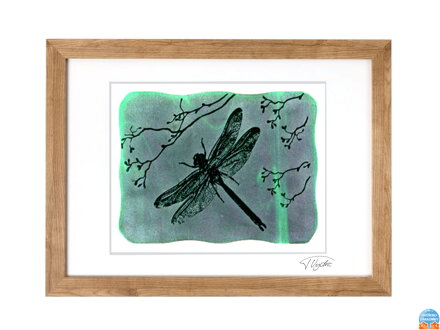 Libelle - grüne Glasmalerei in braunem Rahmen 50 x 70 cm (Passepartout 40 x 50 cm)